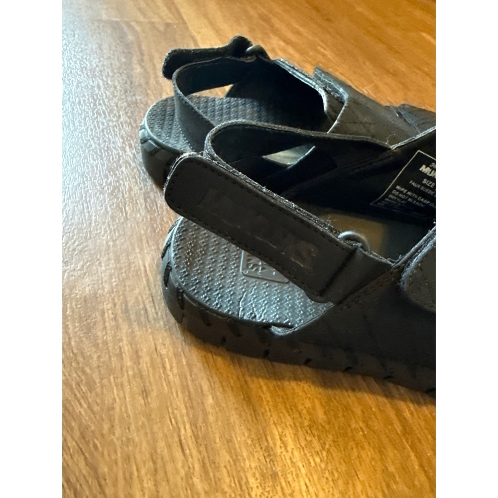 Muk Luks Womens Black Quilted Faux Suede Slingback Sandals Size 7.5 Adjustable - Picture 6 of 7